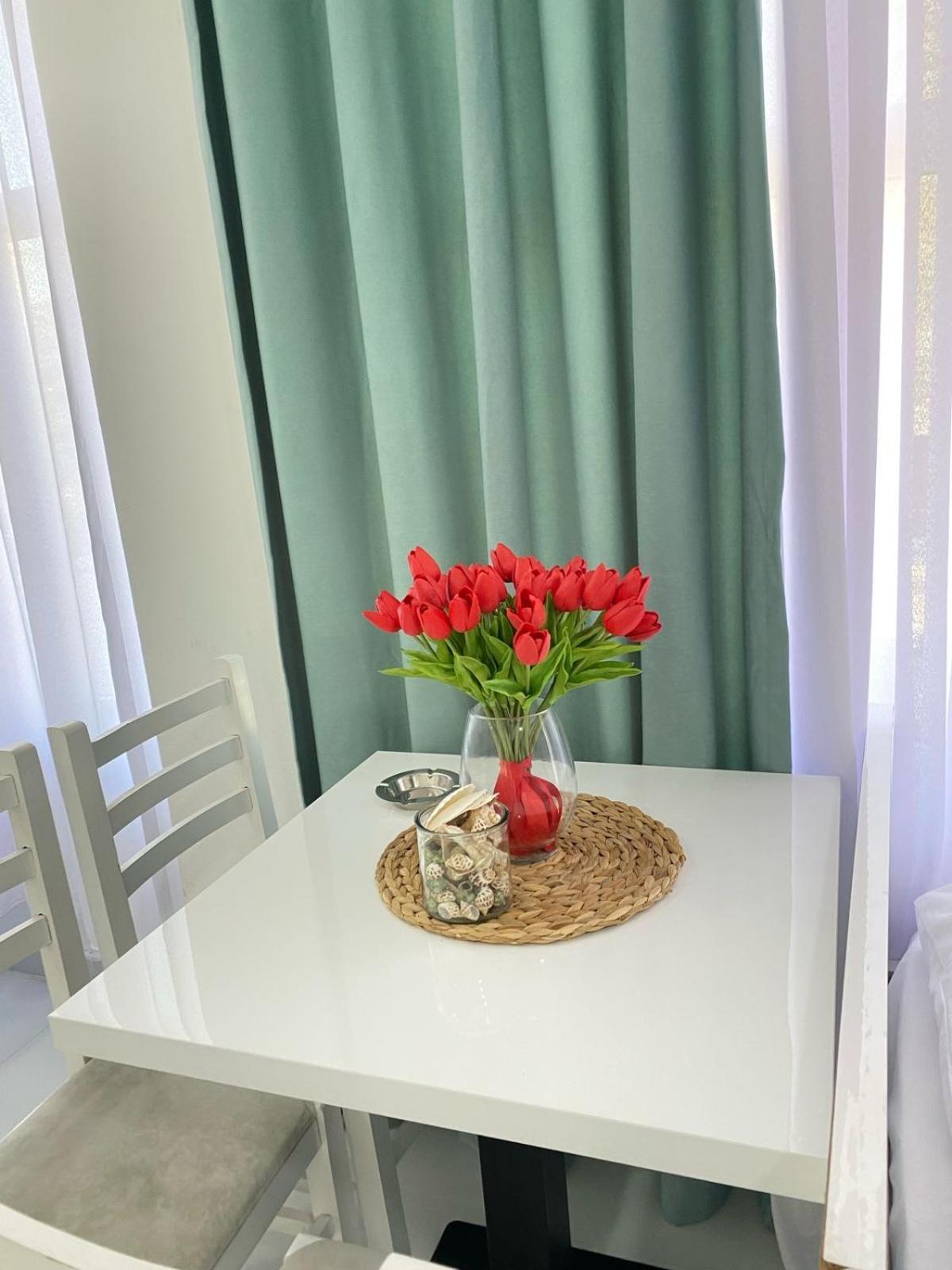Rai Rooms Дуррес Екстер'єр фото