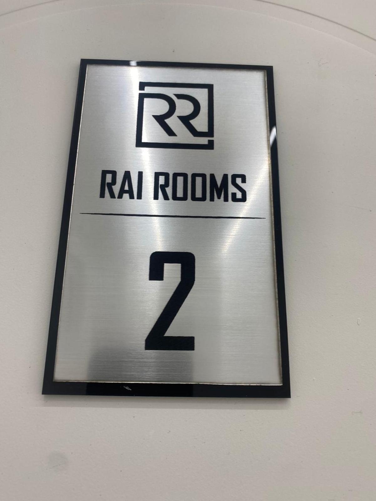 Rai Rooms Дуррес Екстер'єр фото