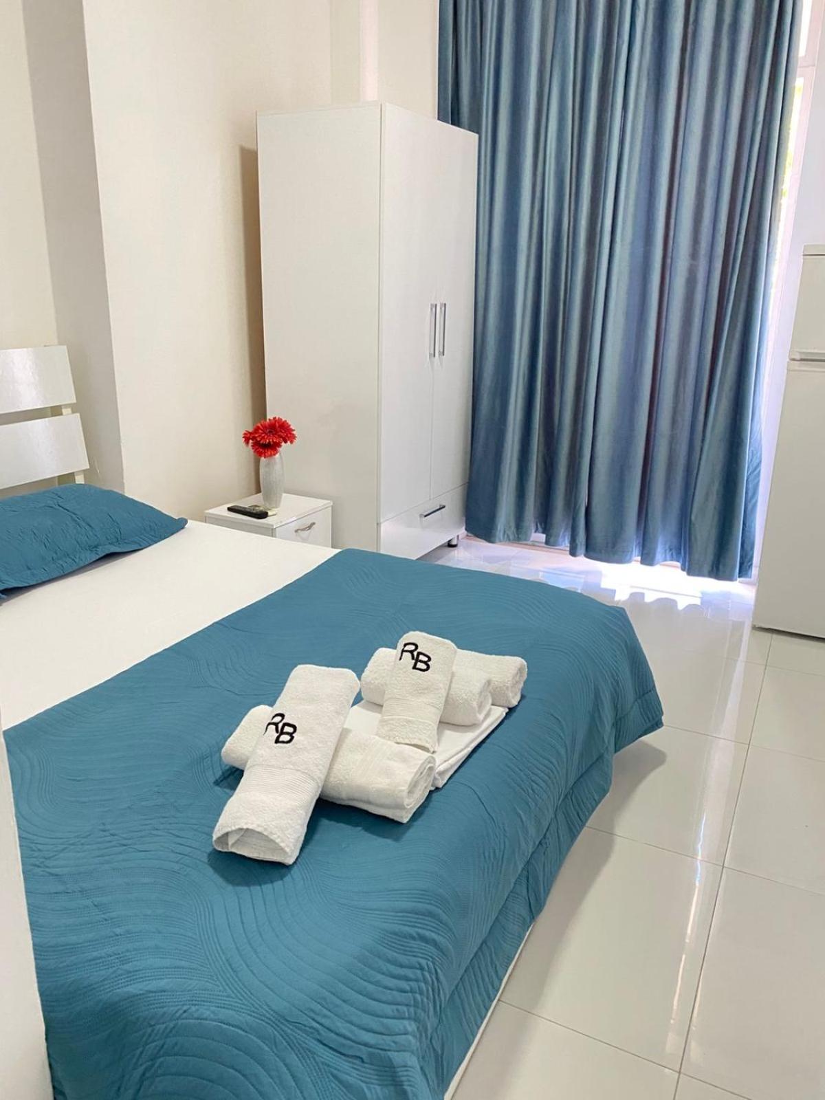 Rai Rooms Дуррес Екстер'єр фото